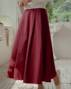 Flared gathered cotton skirt