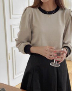 Trolley puff color matching blouse
