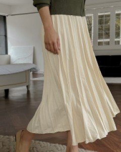 Cubra pleated skirt