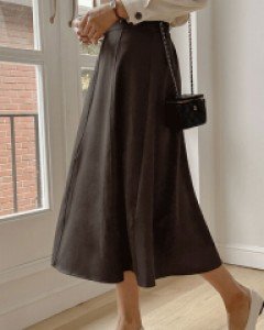 Waist cut full skirt