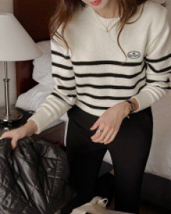 Rossi striped embroidery knit