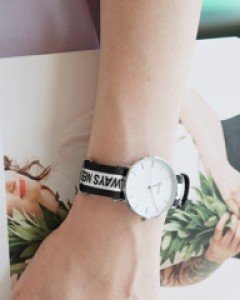Lettering NATO Clock