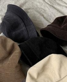 26987 - Belge's Corduroy Short