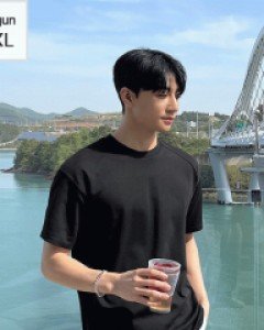 Strong curved cut short sleeved T-shirt M~2XL(95 to 115)