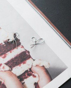 [925 실버] 입체 리본 귀걸이