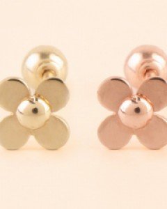 14K 미니 데이지 꽃 금 피어싱