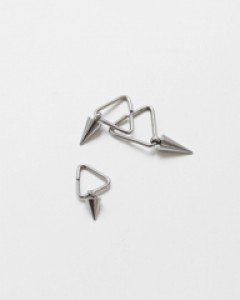 콘 드롭 세모 슬릿 링 피어싱