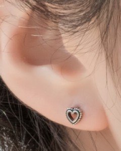 앤틱 도트 하트 프레임 바벨 피어싱