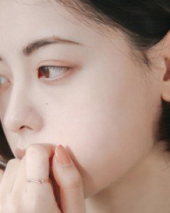 14k 귀걸이 쁘띠 베젤 큐빅 금귀걸이