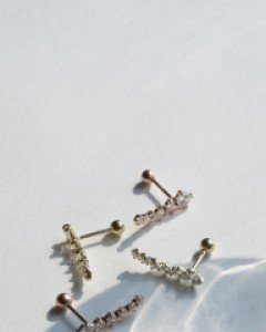 14K 미니 디크레센도 금 피어싱